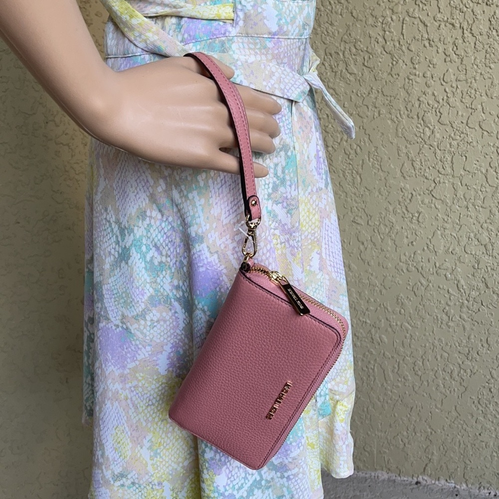 Michael Kors Jet Set Travel Lg Flat Multifunctional Phone Case-Wristlet-Wallet - Picture 3 of 16